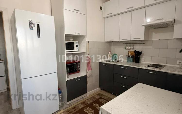 2-комнатная квартира · 56 м² · 9/9 этаж, Роза Багланова 2 — СРОЧНО за 36.9 млн ₸ в Астане, Нура р-н — фото 8