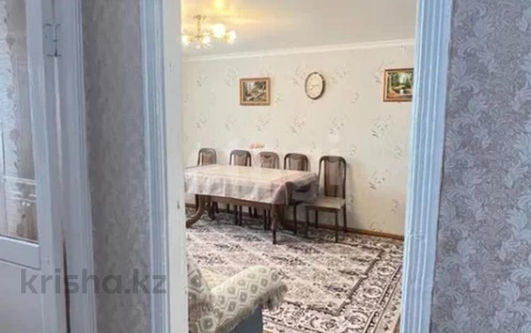 2-комнатная квартира, 48 м², 4/10 этаж, Толстого 68 за 18.5 млн 〒 в Павлодаре — фото 2