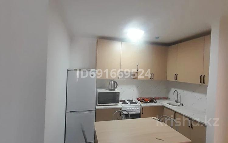 1-комнатная квартира, 40 м², 10/10 этаж помесячно, Кошкарбаева