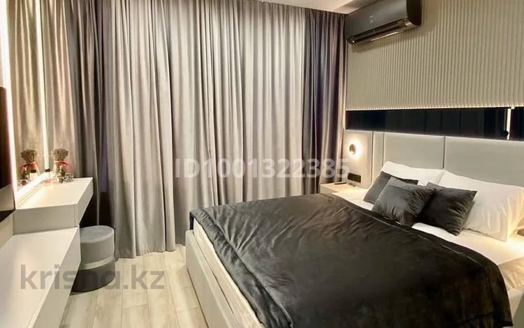 1-комнатная квартира · 50 м² · 10/12 этаж, Розыбакиева 320 за 30 000 ₸ в Алматы, Бостандыкский р-н — фото 2