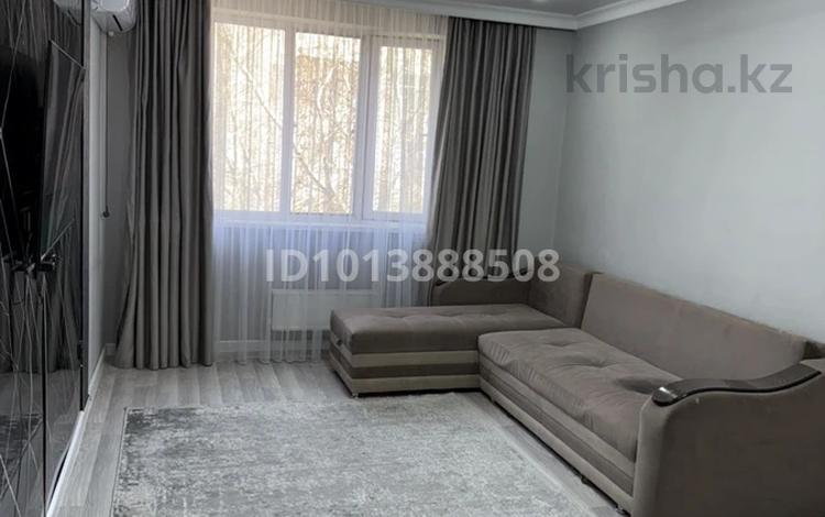 2-комнатная квартира · 65 м² · 3/6 этаж, мкр Кокжиек 1-62 за 280 000 ₸ в Алматы, Жетысуский р-н — фото 2