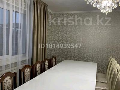 Отдельный дом · 4 комнаты · 150 м² · 12 сот., Школьная 11 — Деповская за 50 млн ₸ в Уральске