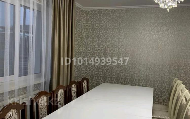 Отдельный дом · 4 комнаты · 150 м² · 12 сот., Школьная 11 — Деповская за 50 млн ₸ в Уральске — фото 2