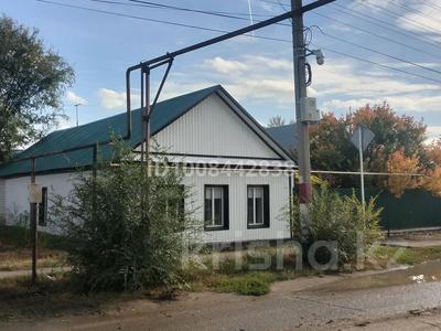 Отдельный дом · 4 комнаты · 100 м² · 5 сот., Январцевская 10 — Гагарина за 25 млн ₸ в Уральске