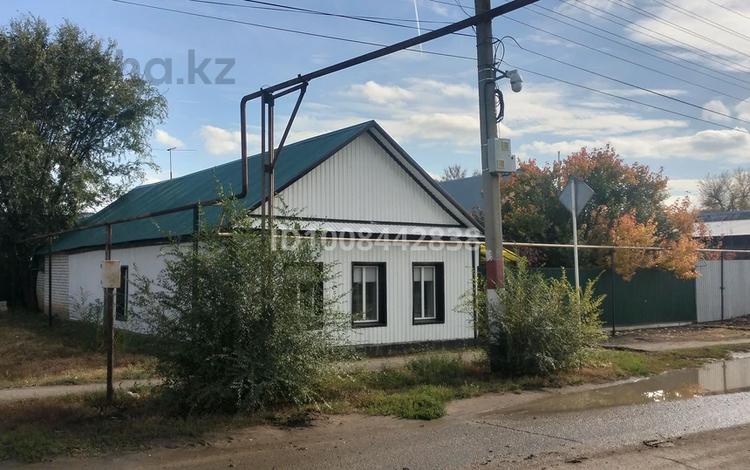 Отдельный дом · 4 комнаты · 100 м² · 5 сот., Январцевская 10 — Гагарина за 25 млн ₸ в Уральске — фото 2