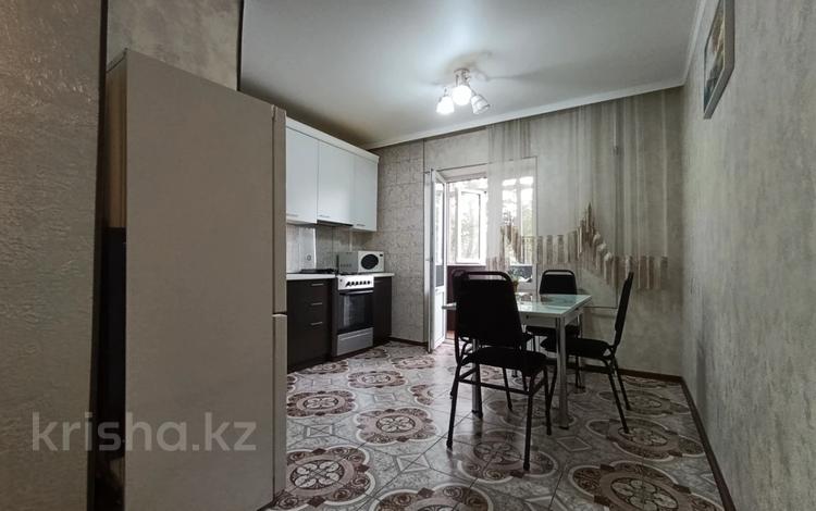 2-бөлмелі пәтер · 53.4 м² · 4/5 қабат, ЖИБЕК ЖОЛЫ — НАУРЫЗБАЙ БАТЫРА, бағасы: 56 млн ₸ в Алматы, Алмалинский р-н — фото 7
