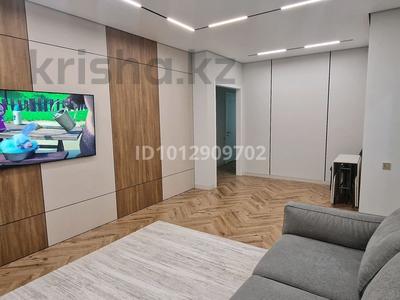 3-бөлмелі пәтер · 90 м² · 10/10 қабат, Букетова 3, бағасы: 51 млн ₸ в Караганде, Казыбек би р-н