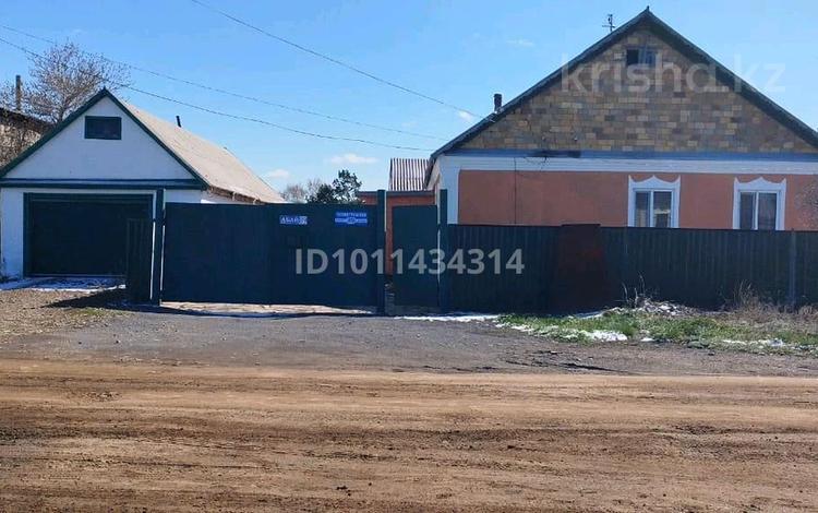Жеке үй · 4 бөлме · 102.8 м² · 10 жүзд., Абая 89 — Уштобе, бағасы: 25 млн ₸ в Караганде, Казыбек би р-н — фото 2