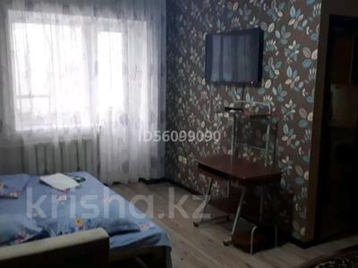1-бөлмелі пәтер · 33 м² · 2/4 қабат, Көктем-2 ш/а. 40а — Байзакова, бағасы: 14 000 ₸ в Алматы, Бостандыкский р-н