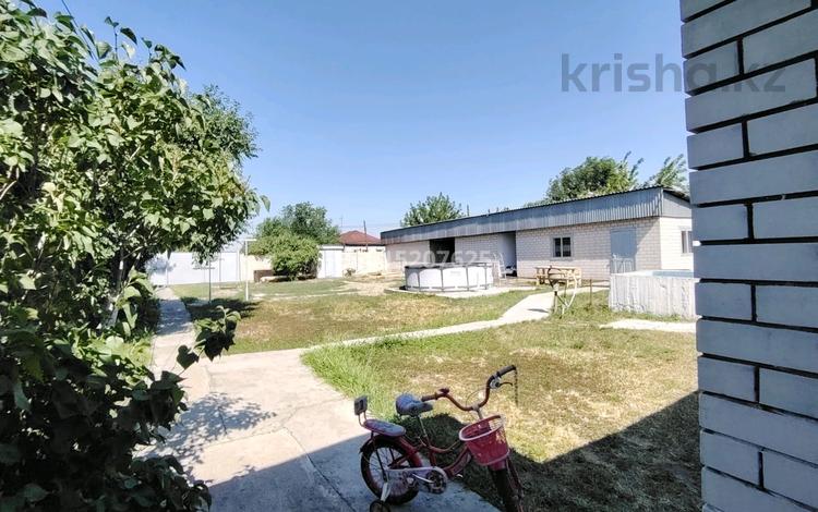 Отдельный дом · 3 комнаты · 64 м² · 10 сот., Громова 48 — Московская за 23 млн ₸ в Семее, Красный Кордон — фото 2