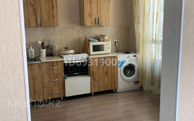1-комнатная квартира · 34 м² · 6/9 этаж, Бектурова 4 за 200 000 ₸ в Астане, Есильский р-н — фото 2