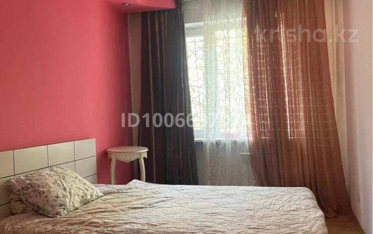 3-комнатная квартира · 70 м² · 2/5 этаж, Райыбека 127 за 300 000 ₸ в Алматы, Жетысуский р-н — фото 2
