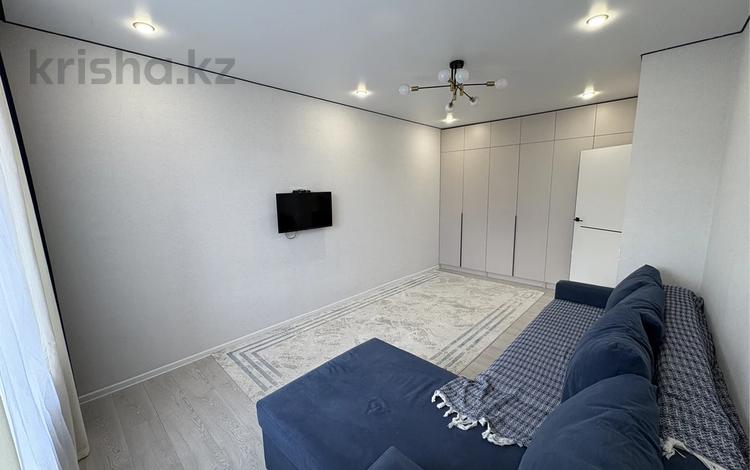 1-комнатная квартира · 37 м² · 2/5 этаж, Республики 91 за 18 млн ₸ в Косшы — фото 2