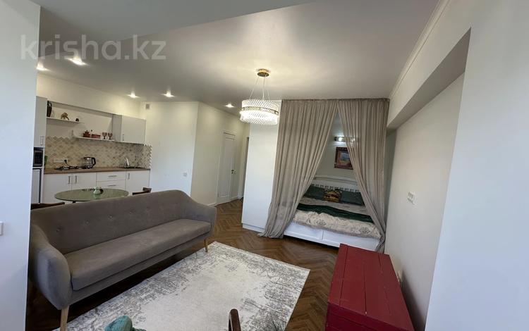 1-бөлмелі пәтер · 38 м² · 7/9 қабат, Абая 127, бағасы: 330 000 ₸ в Алматы, Алмалинский р-н — фото 2