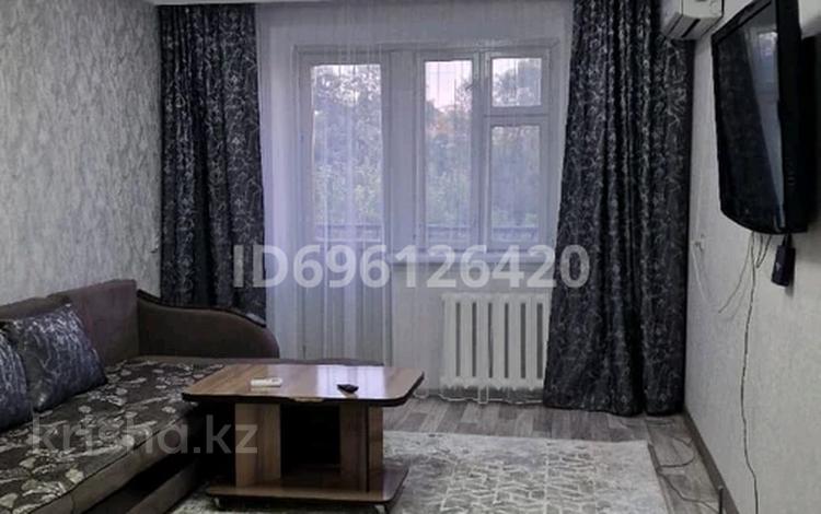 2-бөлмелі пәтер · 49 м² · 3/4 қабат, Абая 200 — Байзак Батыра, бағасы: 200 000 ₸ в Таразе — фото 2
