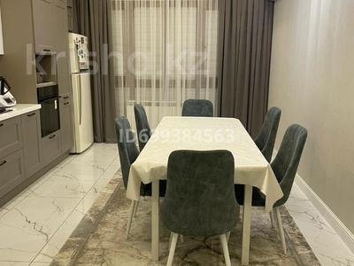 5-комнатная квартира · 220 м² · 2/11 этаж, 17-й мкр 18/2 за 115 млн 〒 в Актау