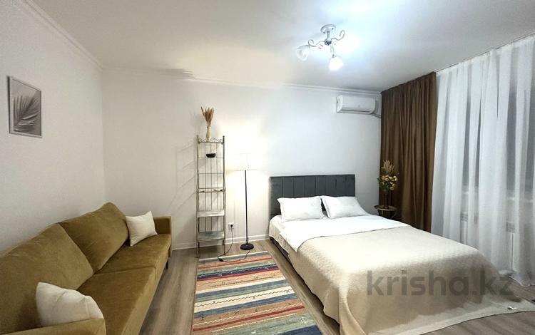 1-комнатная квартира · 40 м² · 3/9 этаж, Туран 55/10 за 15 000 ₸ в Астане, Нура р-н — фото 21