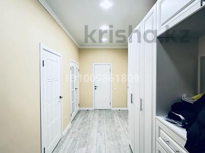 3-комнатная квартира · 90.6 м² · 10/10 этаж, мкр. Алтын орда, Алия Молдагулова 66 за 42 млн 〒 в Актобе