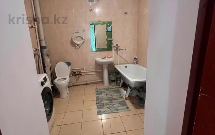 1-бөлмелі пәтер · 41.5 м² · 9/9 қабат, Толстого 107/5, бағасы: 20 млн ₸ в Павлодаре — фото 2