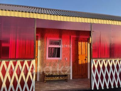 Дом · 8 комнат · 150 м², Интернациональная 114 за 5 000 〒 в Бурабае