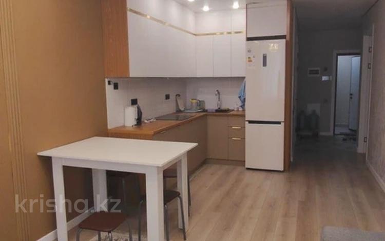 3-комнатная квартира · 54 м² · 4/14 этаж, Туран 55/14 — НОВАЯ, ПОЛНОСТЬЮ УКОМПЛЕКТОВАНА за 340 000 ₸ в Астане, Нура р-н — фото 2