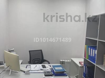 Медцентры и аптеки · 20 м² за 70 000 ₸ в Астане, Есильский р-н