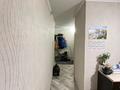 3-комнатная квартира · 47.9 м² · 2/5 этаж, Майкудук, 15й микрорайон за 10 млн ₸ в Караганде, Алихана Бокейханова р-н — фото 9