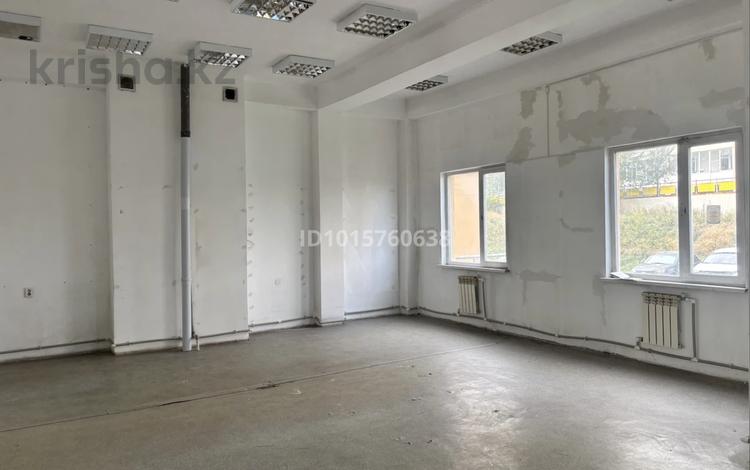Свободное назначение · 45 м² за 270 000 ₸ в Усть-Каменогорске — фото 2