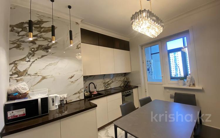 4-комнатная квартира · 125 м² · 6/10 этаж, Мангилик Ел 17 за 490 000 ₸ в Астане, Есильский р-н — фото 5