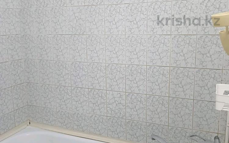 3-комнатная квартира · 64 м² · 5/5 этаж, Адырбекова 110 — Адырбекова за 150 000 ₸ в Шымкенте — фото 4