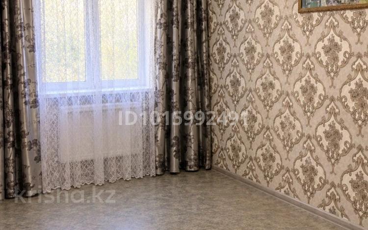 2-комнатная квартира · 42 м² · 4/5 этаж, 1 микрорайон 12 — Район маг. маяк, кож/завод за 16 млн ₸ в Семее — фото 2