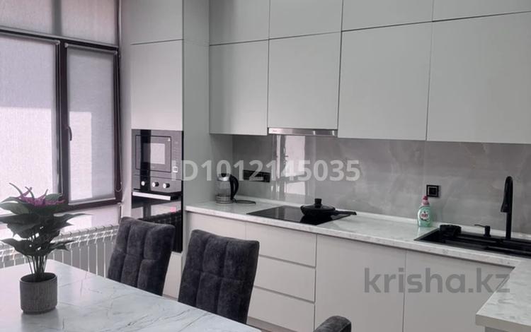 3-комнатная квартира · 100 м² · 3 этаж, Батырбекова 4/2 за 25 000 ₸ в Туркестане — фото 3
