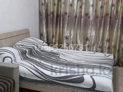 2-комнатная квартира · 42 м² · 1/4 этаж, мкр №5, 5 микрорайон — Метро Москва,Абая-Алтынсарин за 17 000 ₸ в Алматы, Ауэзовский р-н