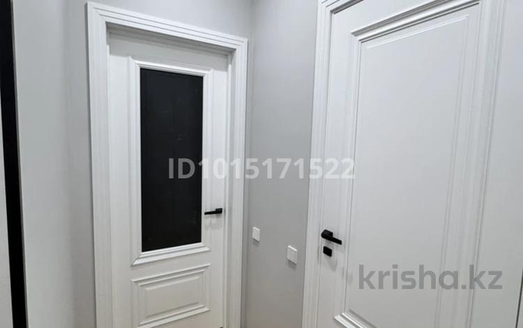 3-бөлмелі пәтер · 55 м² · 2/6 қабат, Бауыржана Момышулы 30, бағасы: 56 млн ₸ в Алматы, Алатауский р-н — фото 2