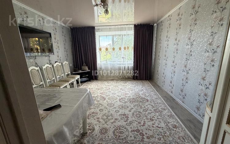 2-бөлмелі пәтер · 53 м² · 3/5 қабат, мкр Астана 5, бағасы: 23 млн ₸ в Уральске — фото 2