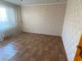 2-комнатная квартира, 40 м², 2/5 этаж, Геринга 10 — Камзина за 13.5 млн 〒 в Павлодаре — фото 2