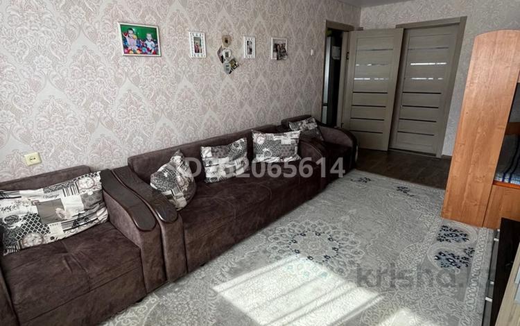 2-комнатная квартира · 42.7 м² · 1/5 этаж, Микрорайон 1А 23 за 9 млн 〒 в Сарани — фото 2