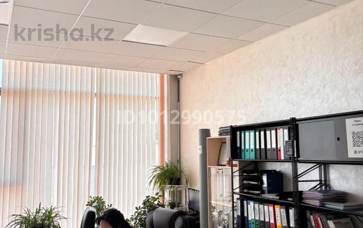 Кеңселер, қоймалар · 343 м², бағасы: ~ 1.3 млн ₸ в Алматы, Жетысуский р-н — фото 4