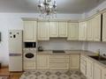 4-комнатная квартира · 175 м² · 3/9 этаж, Нажимеденова 16б за 45 000 ₸ в Астане, Алматы р-н — фото 16