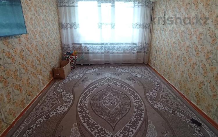 3-комнатная квартира · 62.3 м² · 1/5 этаж, Ружейникова за 15.8 млн ₸ в Уральске — фото 2