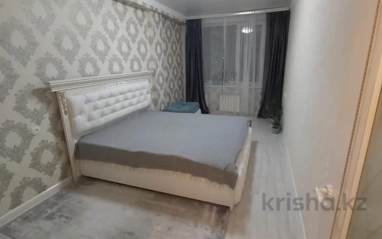 4-комнатная квартира · 107 м² · 10/10 этаж, Пр. Казыбек би 38 за 55 млн 〒 в Усть-Каменогорске — фото 4