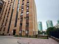 2-комнатная квартира · 56 м², мкр 12 17Б за 400 000 ₸ в Актобе — фото 16