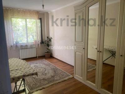 4-комнатная квартира · 95 м² · 2/5 этаж, 17 микрорайон за 180 000 ₸ в Шымкенте