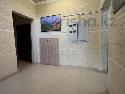 2-комнатная квартира · 67 м² · 2/5 этаж, мкрн Самал 15 за 27 млн ₸ в Атырау