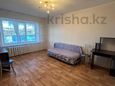 2-бөлмелі пәтер · 50 м² · 1/3 қабат, Шакарим Кудайбердыулы 2/4, бағасы: 23 млн ₸ в Астане, Алматы р-н