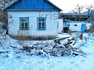 Отдельный дом · 2 комнаты · 40 м², Малькеева 18а — ПЛОЩАДКА за 40 000 〒 в Есик