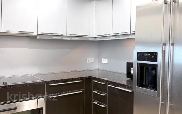 3-комнатная квартира · 122 м² · 7/22 этаж, Аль-Фараби 77/3 за 235 млн ₸ в Алматы, Бостандыкский р-н — фото 24