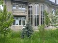 Отдельный дом · 10 комнат · 605 м² · 15 сот., Розы Жамановой за 260 млн ₸ в Алматы, Бостандыкский р-н — фото 7