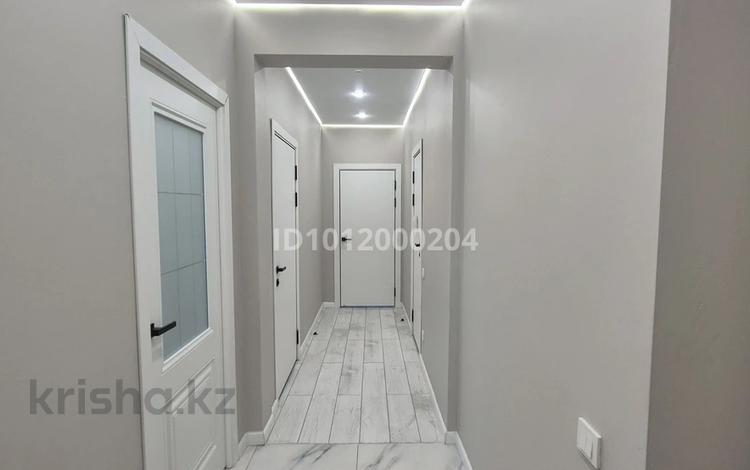 2-бөлмелі пәтер · 64 м² · 5/12 қабат, Абишева 36/8, бағасы: 47.5 млн ₸ в Алматы, Наурызбайский р-н — фото 2