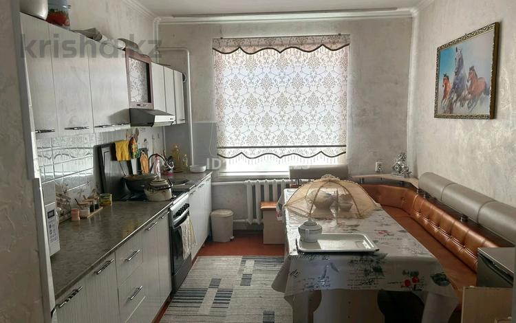 Часть дома · 4 комнаты · 247 м² · 30 сот., Жангелдина 21 за 28 млн ₸ в Каратау — фото 13